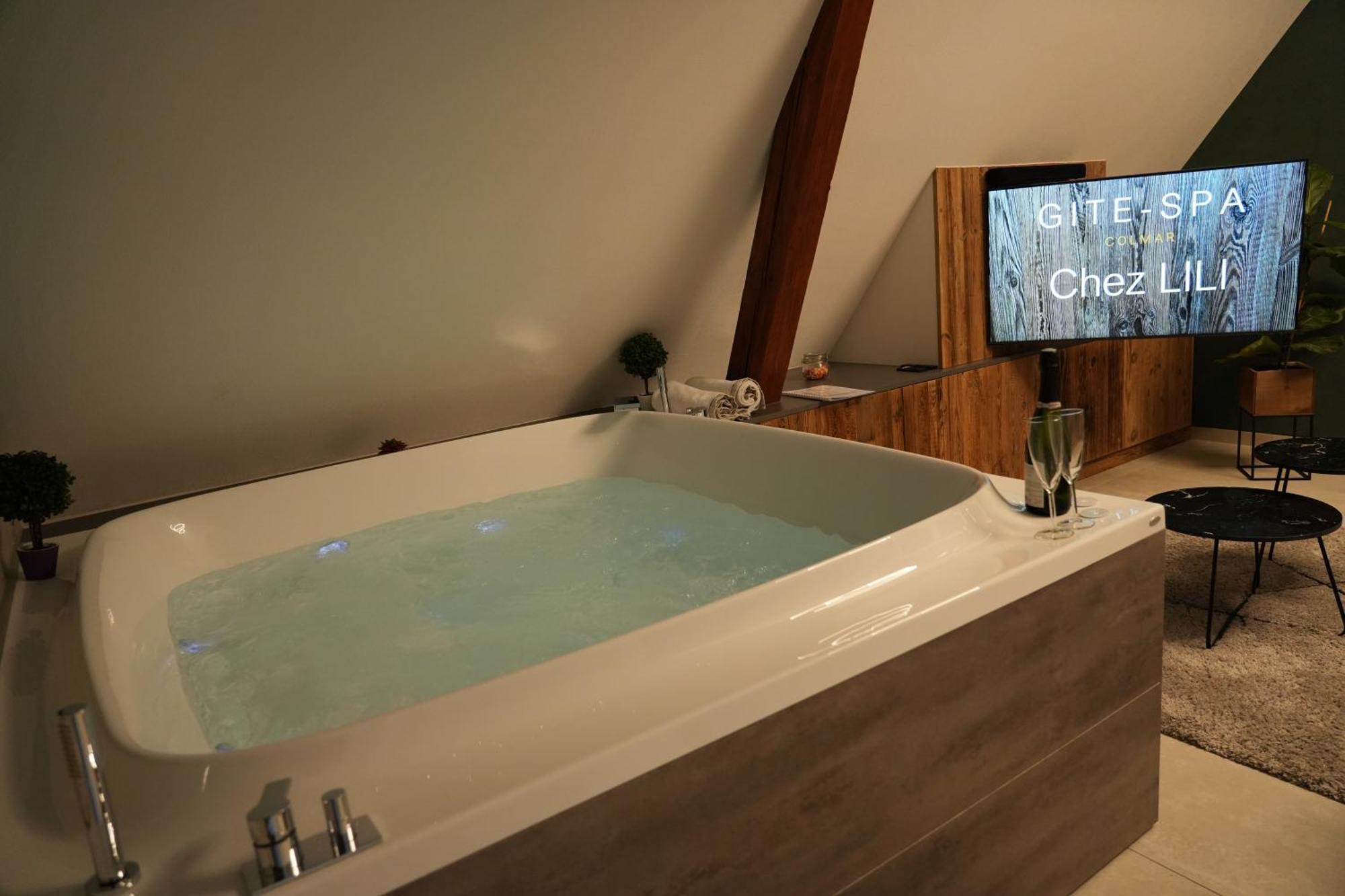 Gite Spa L'Atelier Emile - Spa Privatif - 5 Min Colmar Sainte-Croix-en-Plaine Εξωτερικό φωτογραφία