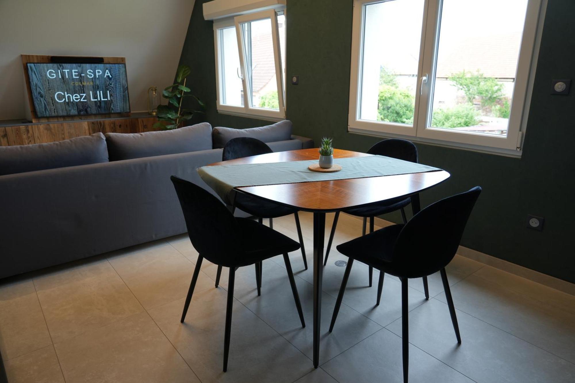 Gite Spa L'Atelier Emile - Spa Privatif - 5 Min Colmar Sainte-Croix-en-Plaine Δωμάτιο φωτογραφία